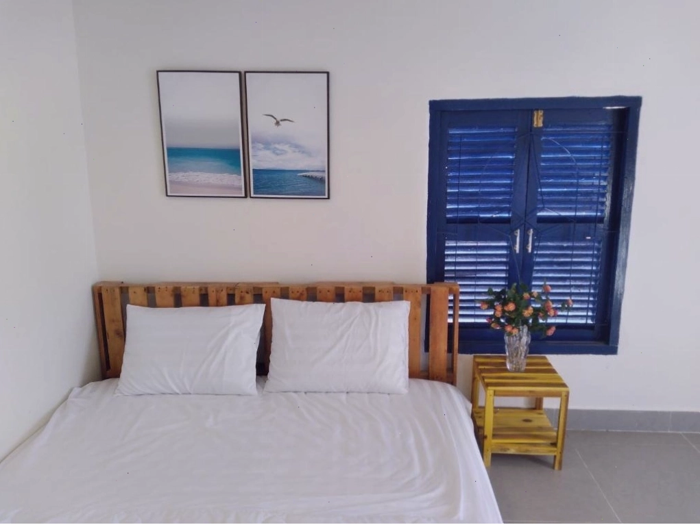 Homestay Miền Biển Vĩnh Hy với phòng nghỉ rộng rãi, thoáng mát
