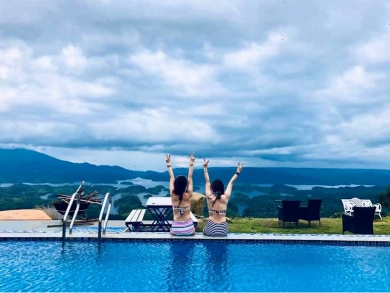 Homestay Nhà Chú Đông có hồ bơi thư giãn