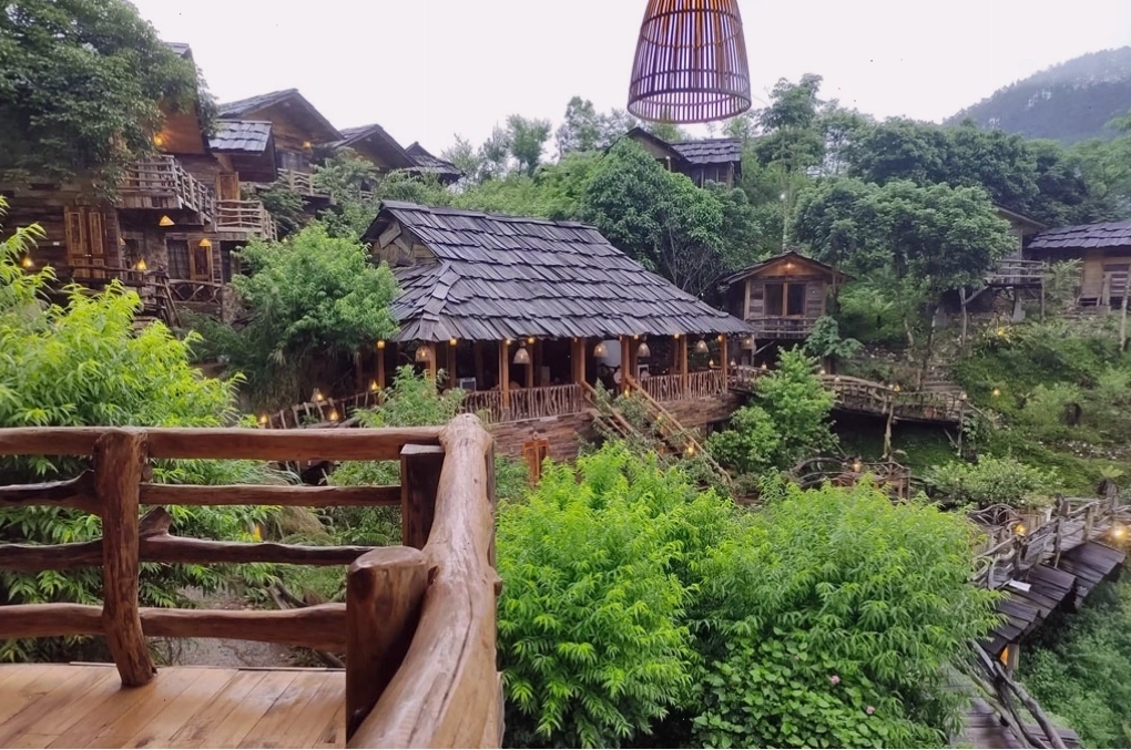 Homestay Suối khoáng nóng Trạm Tấu