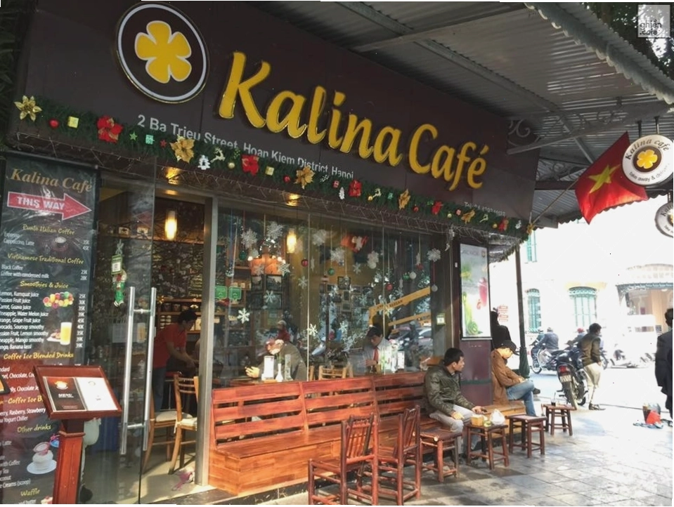 Kalina Cafe với không gian sang trọng và hiện đại