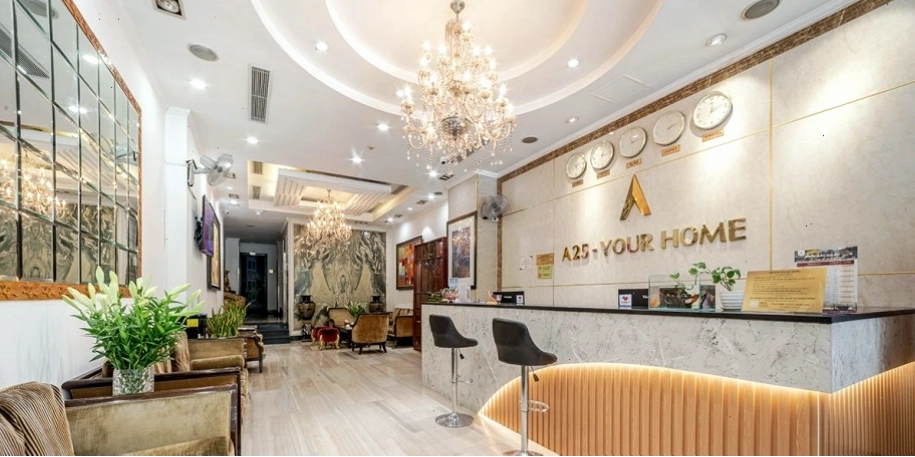 Khách sạn A25 - 19 Phan Đình Phùng với kiến trúc sang trọng