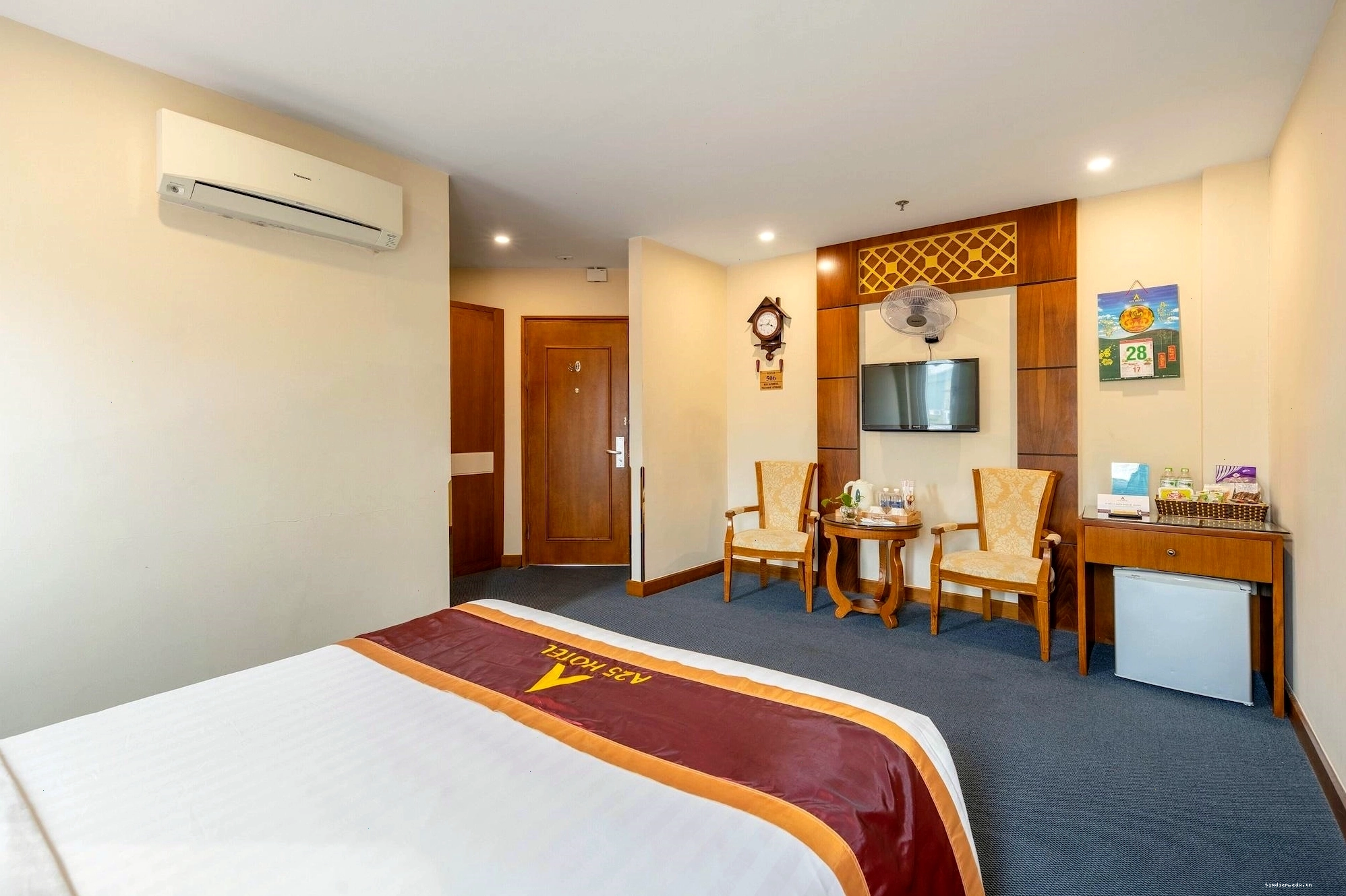 khách sạn A25 Hotel nằm gần nhiều địa điểm vui chơi