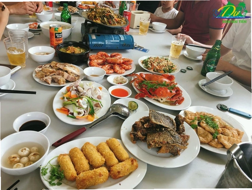 Khách Sạn Ánh Phương Hải Tiến khách sạn mặt biển đẹp nên ở