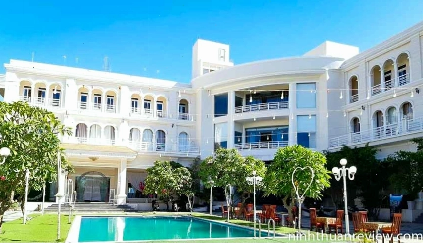 Khách sạn Châu Thành 3 sao Ninh Thuận gần biển