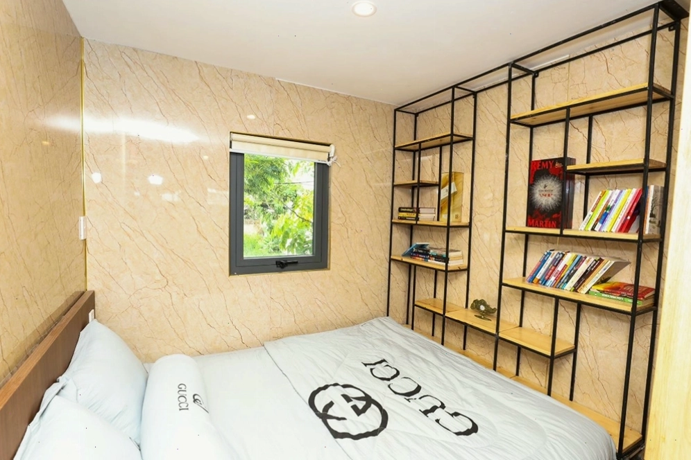 Khách sạn JK Container House Nhà Bè với thiết kế độc đáo