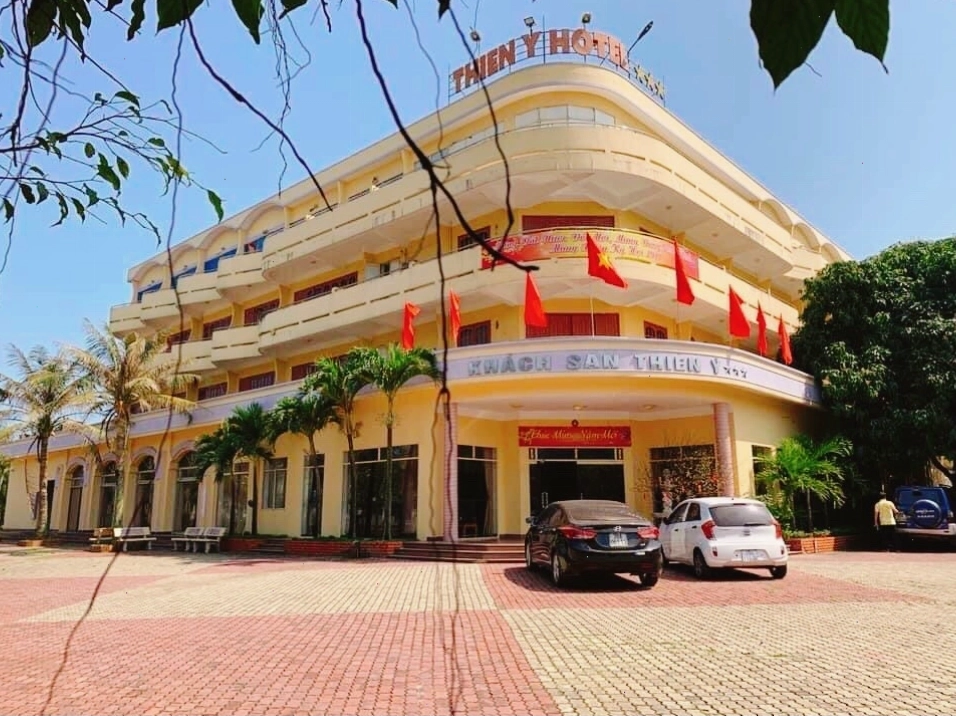 Khách sạn Thiên Ý Thiên Cầm với kiến trúc hiện đại và dịch vụ cao cấp