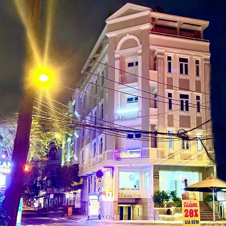 Khách sạn Valentine Thủ Đức: Lựa chọn hoàn hảo cho kỳ nghỉ lãng mạn