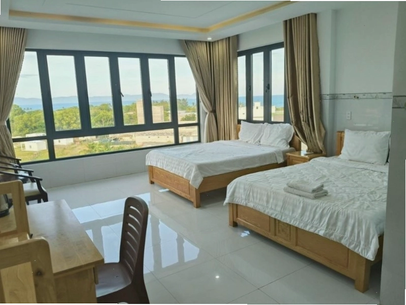 Khách sạn VTV Hotel Dốc Lết với không gian xanh mát
