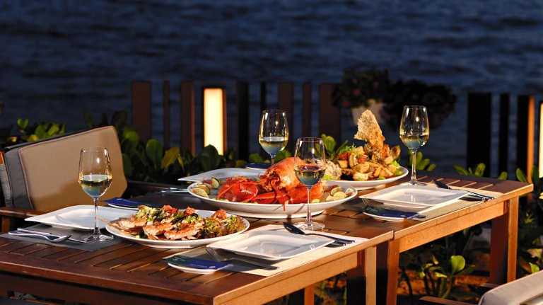 Khám phá ẩm thực Marina Bay Vũng Tàu: Trải nghiệm đa dạng tại SOI, Ocean Bay và Infinity Coffee