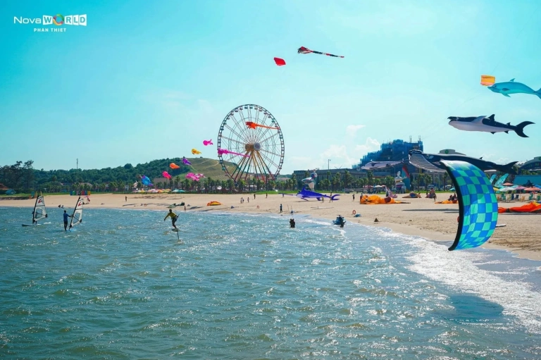 Khám phá Bikini Beach Phan Thiết: Thiên đường check-in và giải trí