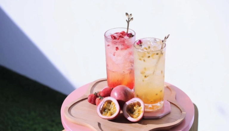 Khám Phá Binna Seoul Cafe: Thiên Đường "Nằm" Thư Giãn Tại Sài Gòn