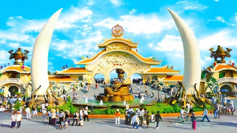Khám phá Công viên Văn hóa Suối Tiên: Điểm đến giải trí và văn hóa độc đáo tại TP.HCM