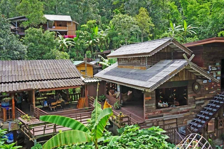 Khám phá Mae Kampong Village: Ngôi làng cổ tích giữa lòng Chiang Mai