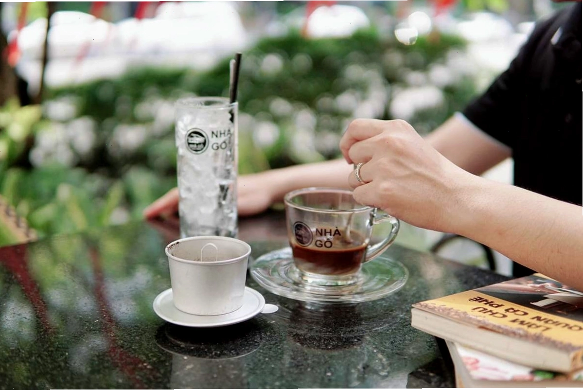 Khám phá Nhà Gỗ Cafe, Wood House Coffee Cần Thơ với không gian độc đáo
