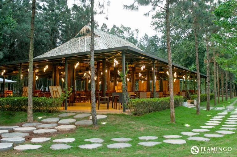 Khám phá nhà hàng tại Flamingo Đại Lải: Lựa chọn ẩm thực đa dạng