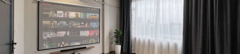 Khám phá Quán Cafe Phim Long Biên: Trải nghiệm Điện ảnh Độc đáo