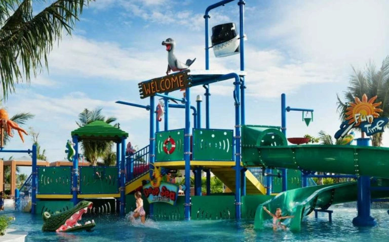 Khám phá Resort Cam Ranh có công viên nước: Thiên đường giải trí cho gia đình