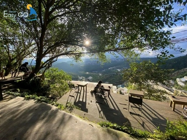 Khám phá Top 10 Quán Cafe Săn Mây Đà Lạt Đẹp Nhất 2026