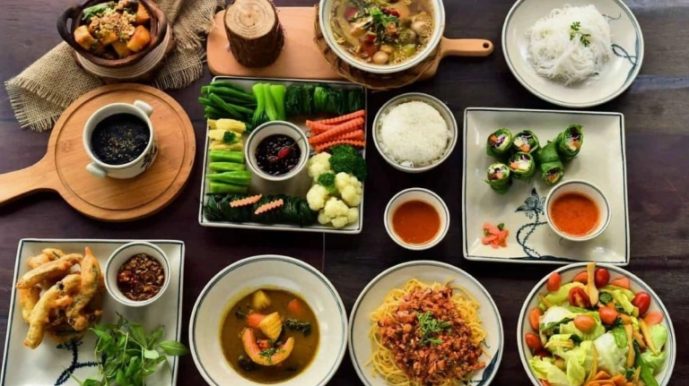 Khám phá top quán chay Quận 5: Hương vị tinh tế, không gian thanh tịnh