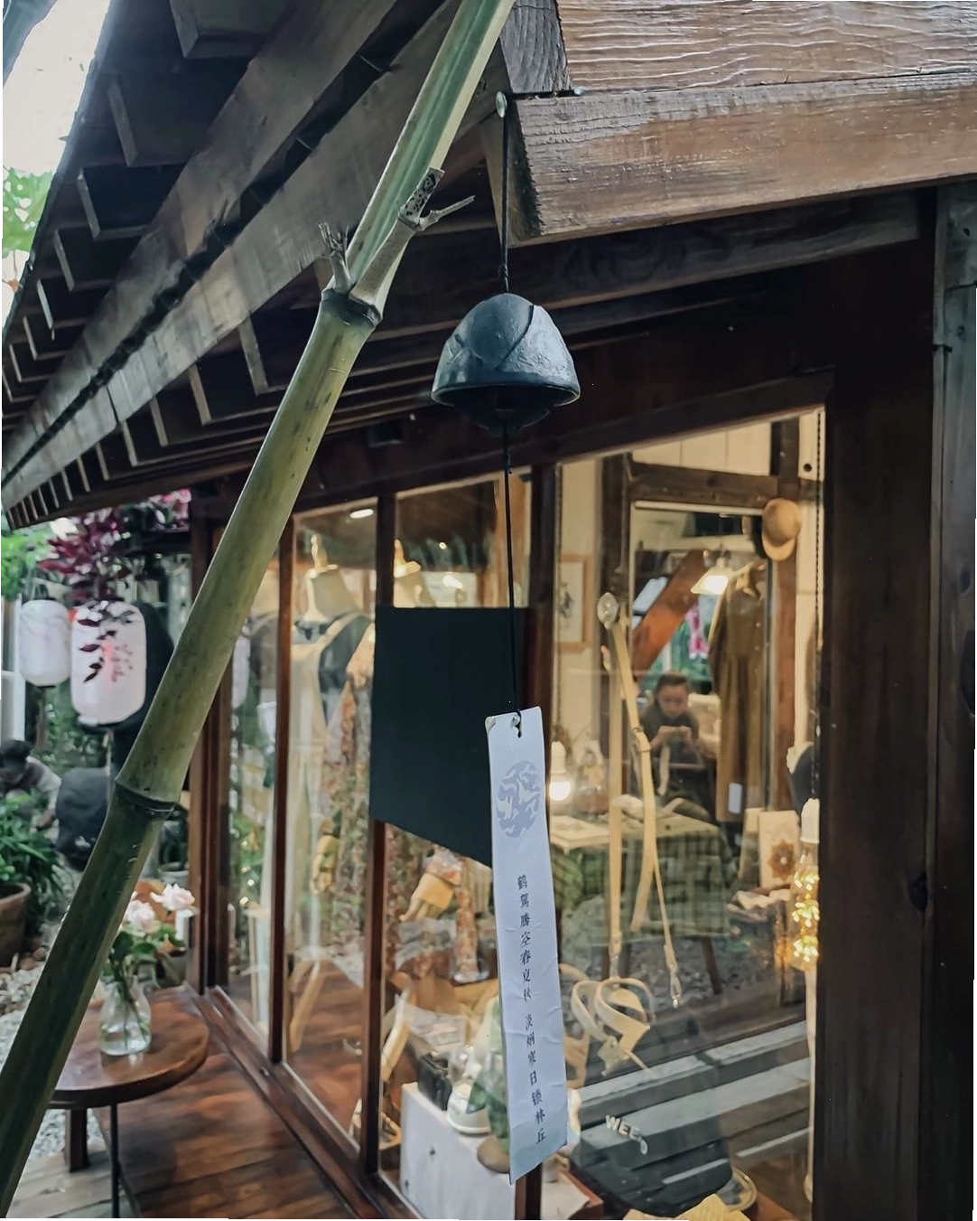 Không gian ấm cúng, gần gũi tại Still Cafe