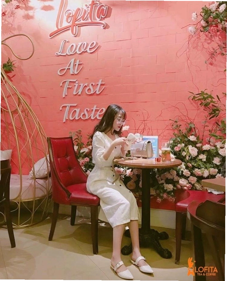 Không gian ấm cúng tại Lela Coffee