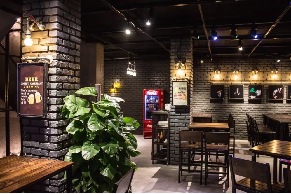 Không gian ấm cúng tại Nhà hàng Xích Beer