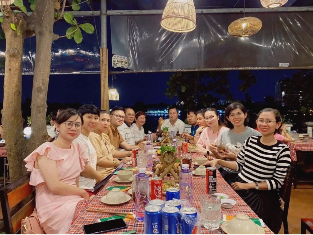 Không gian ấm cúng và lãng mạn tại Mekong Quán
