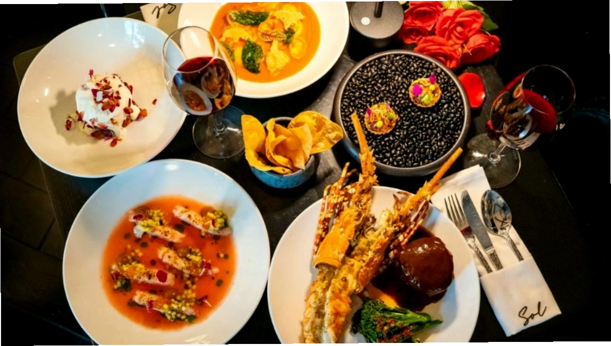 Không gian ấm cúng và món ăn hấp dẫn tại Sol Kitchen & Bar