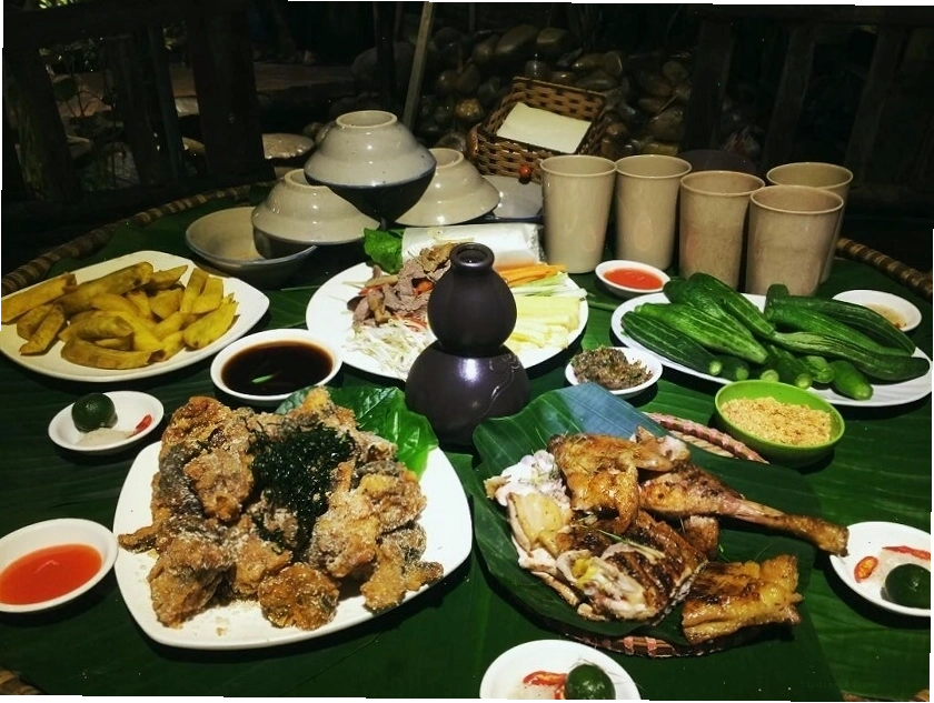 Không gian ẩm thực đồng quê tại Ao quán