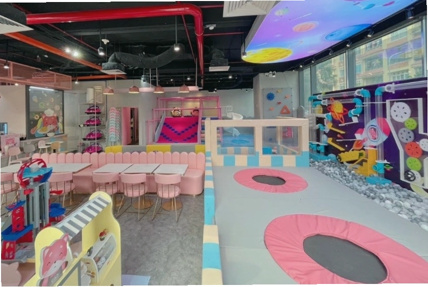 Không gian Cáo Premium Kidsplay Cafe Quận 10