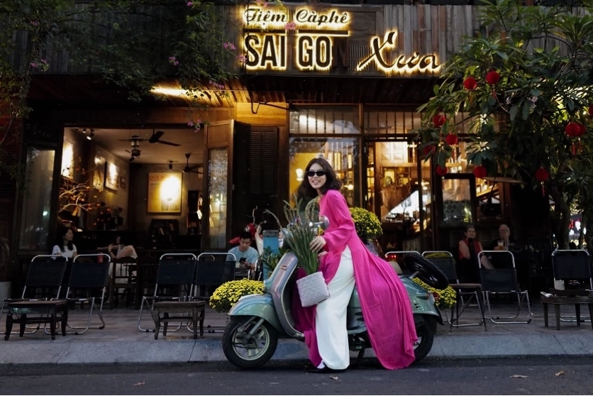 Không gian đặc trưng tại Tiệm Cafe Sài Gòn Xưa 101 Phạm Ngũ Lão