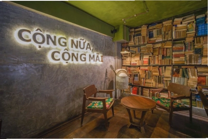 Không gian đậm chất thời bao cấp tại Cộng Cà Phê