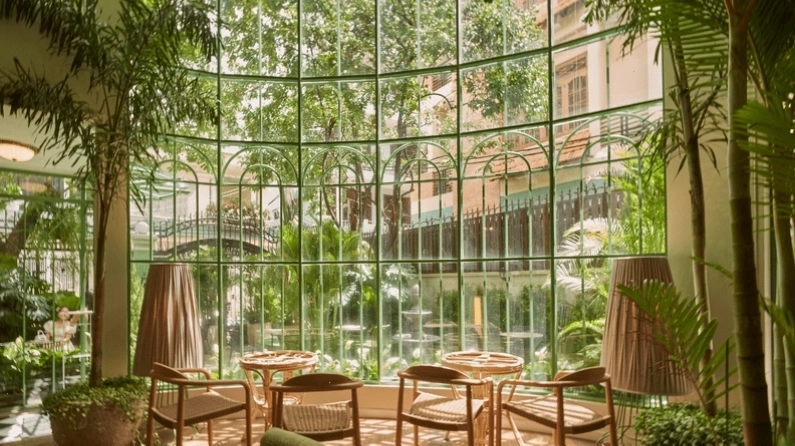 Không gian gỗ ấm cúng tại Beanthere Cafe