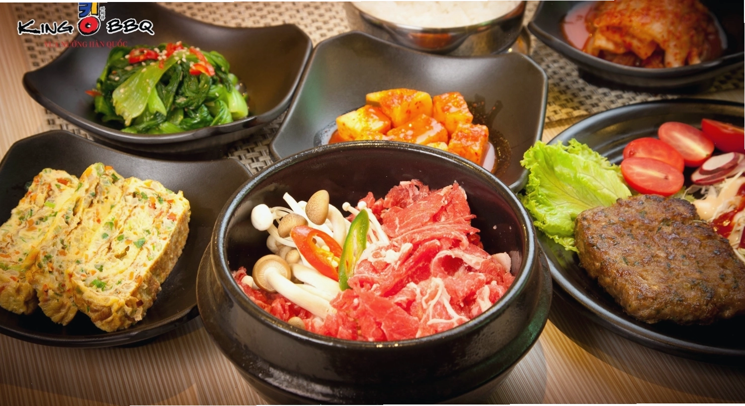 Không gian King BBQ với nhiều món nướng hấp dẫn