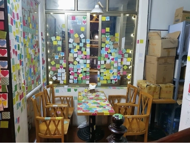 Không gian làm việc tại F Cafe