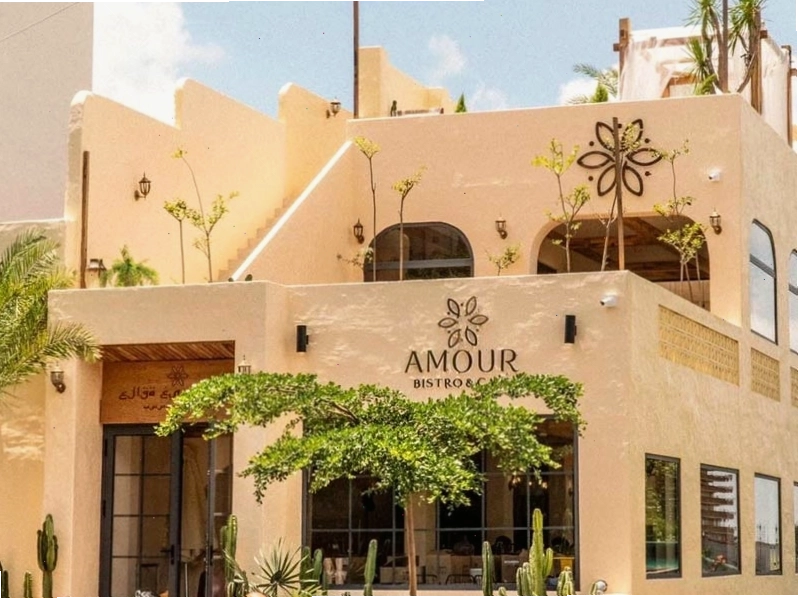 Không gian lãng mạn tại Amour Bistro & Cafe