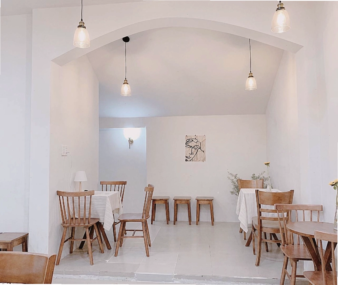 Không gian lãng mạn tại một quán cafe đẹp ở quận 9