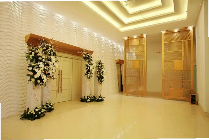 Không gian màu vàng chủ đạo trang nhã và ấm cúng tại nhà hàng