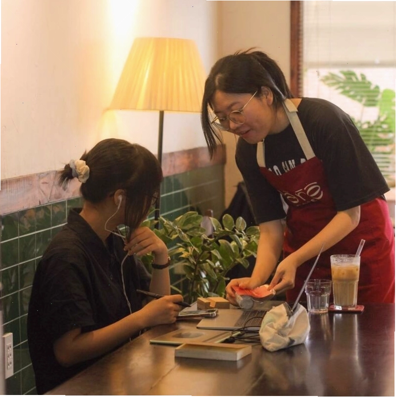 Không gian mộc mạc tại Cà Rề Cafe