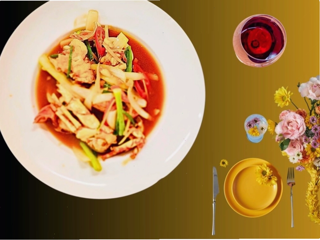Không gian nhà hàng hải sản Làng Cá Đà Nẵng
