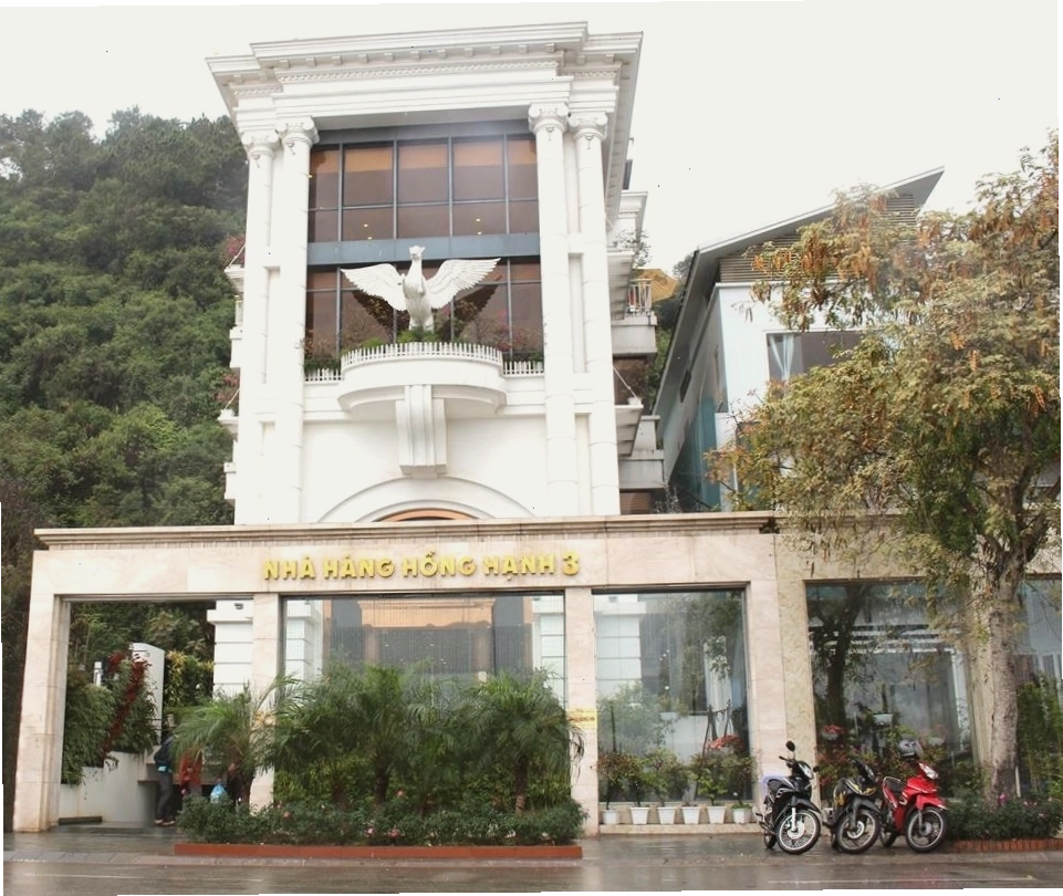 Không gian nhà hàng Hồng Hạnh 3 Hạ Long