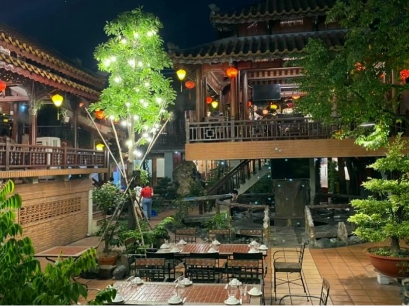 Không gian nhà hàng quận 7 Thạch Nhân