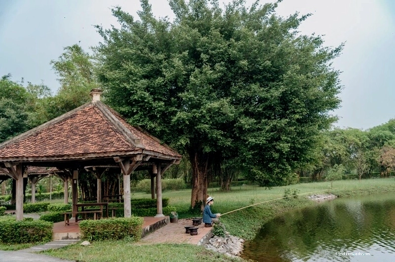 Không gian nhà hàng sang trọng tại Emeralda Resort Ninh Bình