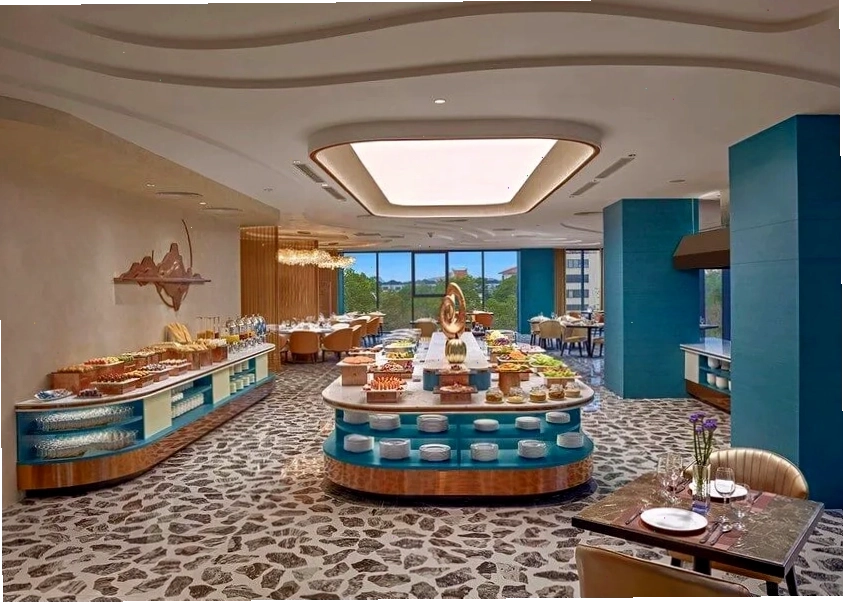 Không gian nhà hàng tại The Watson Premium Halong Hotel
