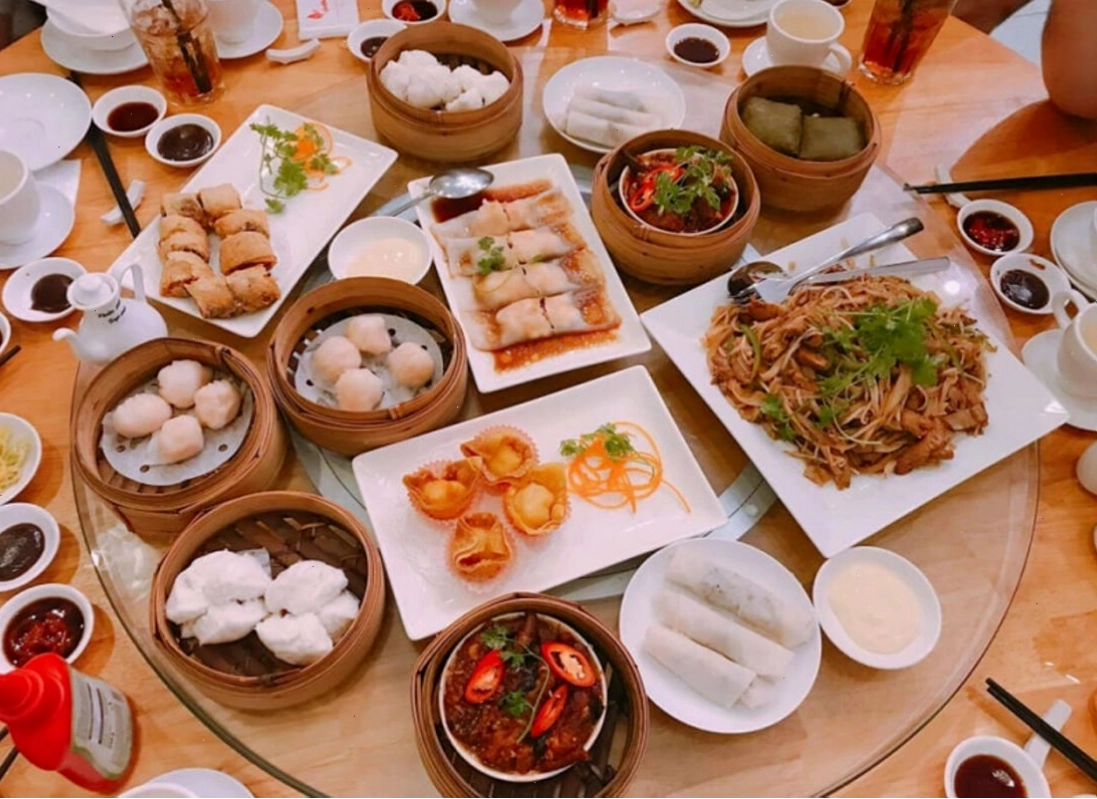 Không gian nhà hàng Yum Cha Bình Dương với kiến trúc đậm nét Trung Hoa