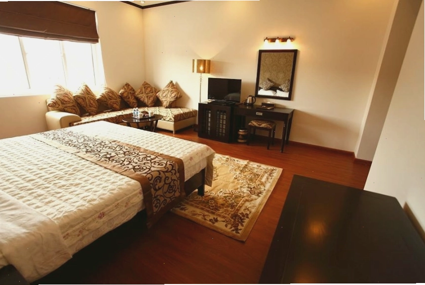 Không gian phòng Deluxe Double với tông màu ấm áp