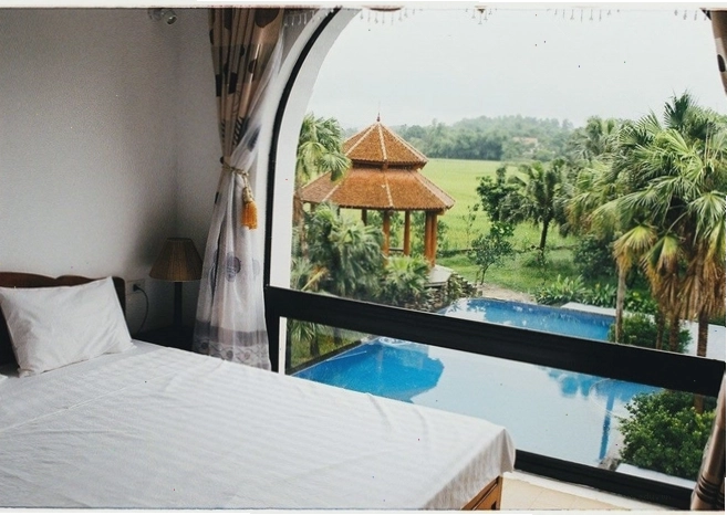 Không gian phòng nghỉ ấm cúng tại Family Resort