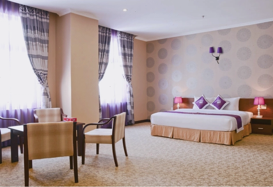 Không gian phòng nghỉ sang trọng tại Khách sạn Hai Bà Trưng