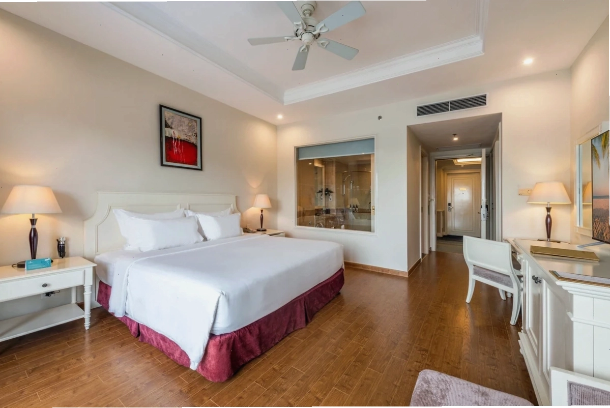 Không gian phòng ngủ ấm cúng tại Vinpearl Resort