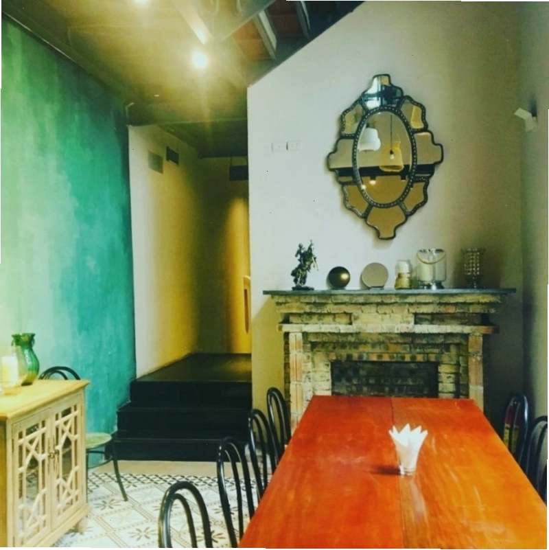 Không gian quán cafe đường phố tại TP.HCM
